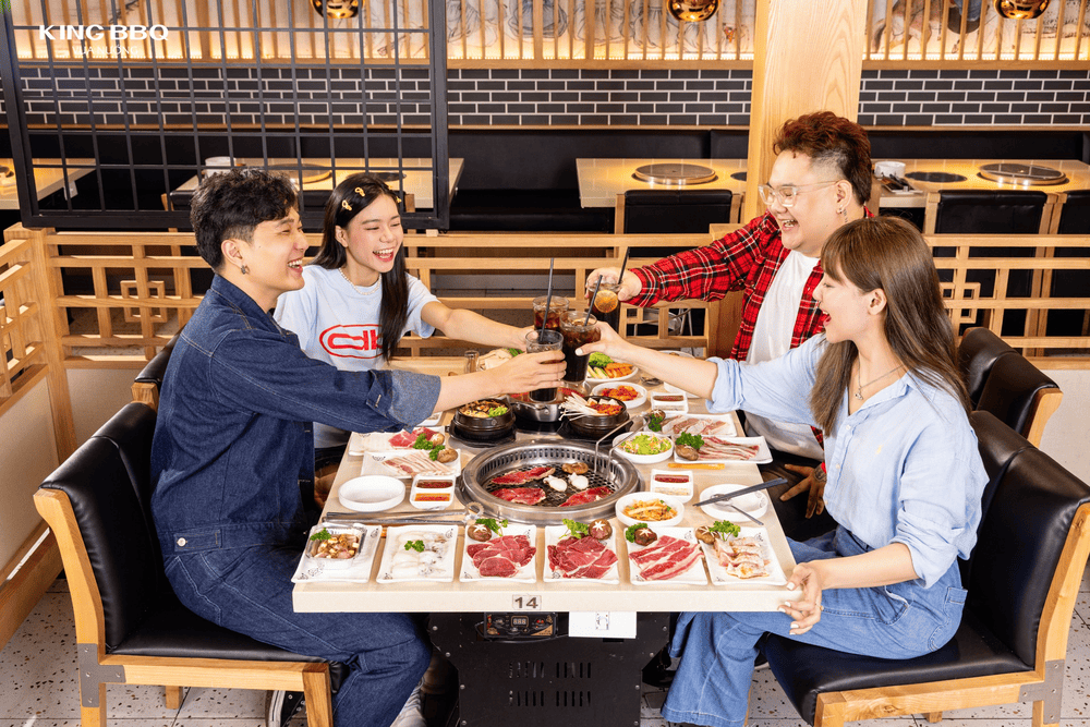 King BBQ có thực đơn đa dạng với công thức sốt ướp độc quyền, mang đến trải nghiệm ẩm thực cao cấp (Nguồn: King BBQ - Vietnam)